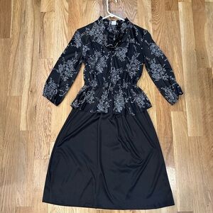 Vintage floral lightweight dress